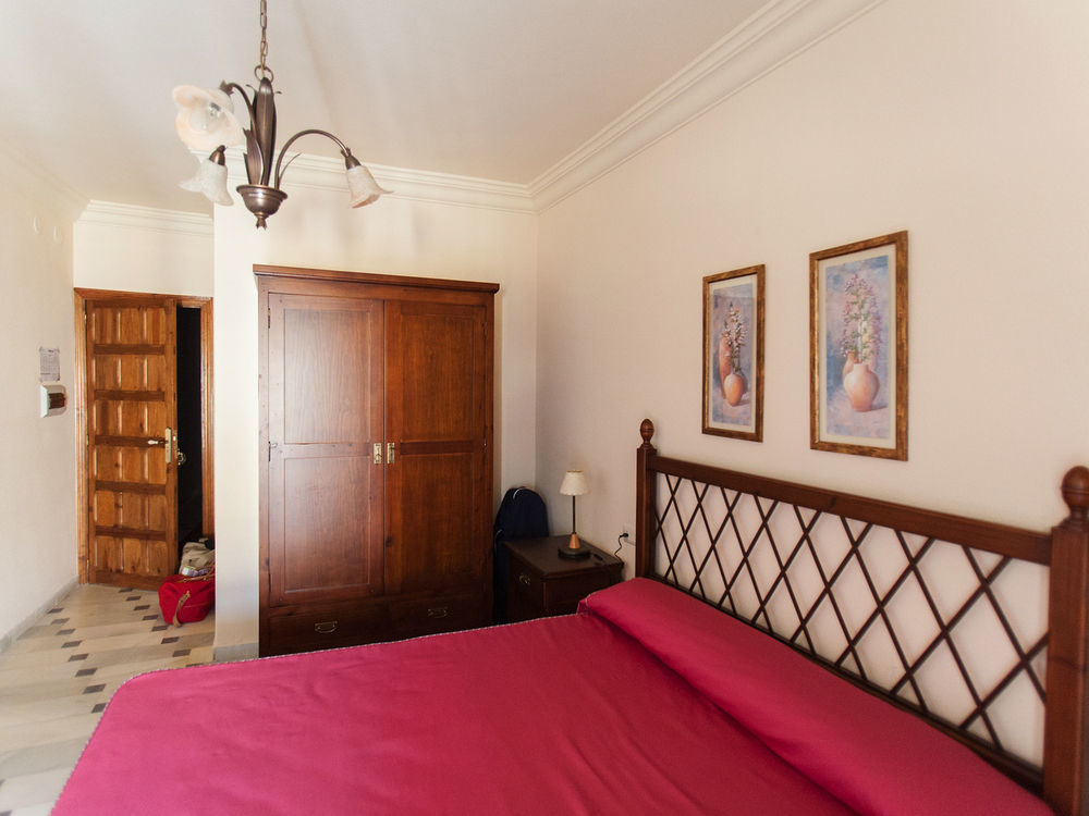 Hostal San Francisco Granja de Torrehermosa المظهر الخارجي الصورة